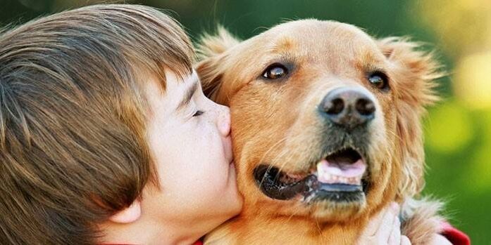 boy kisses dog and gets parasites